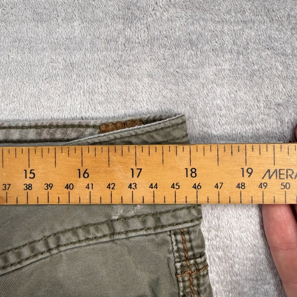 Guess Capris Womens 32 Olive Green Cargo Utility Y2K Cropped Pants AD9111 180020 - Picture 11 of 11
